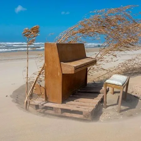 Pensionat B&boosterweg3 - Free Private Parking Heemskerk