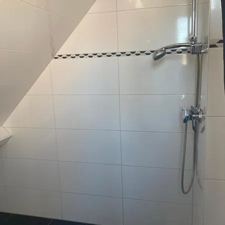 B&boosterweg3 - Free Private Parking